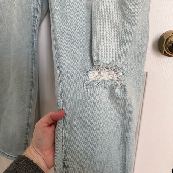 MADEWELL JEANS size 30 Midrise Classic Straight Distressed knee - Picture 4 of 5
